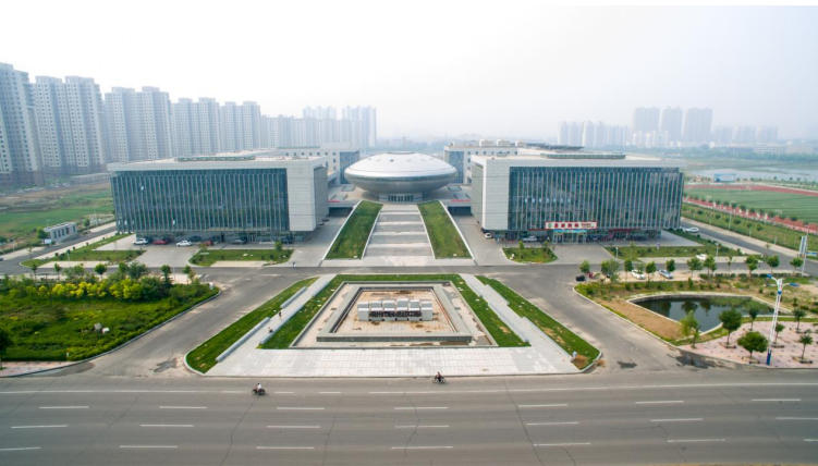 滨州市科技中心工程（全国AAA级安全文明标准化诚信工地\中国建筑工程装饰奖、泰山杯）